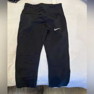 Nike running capri